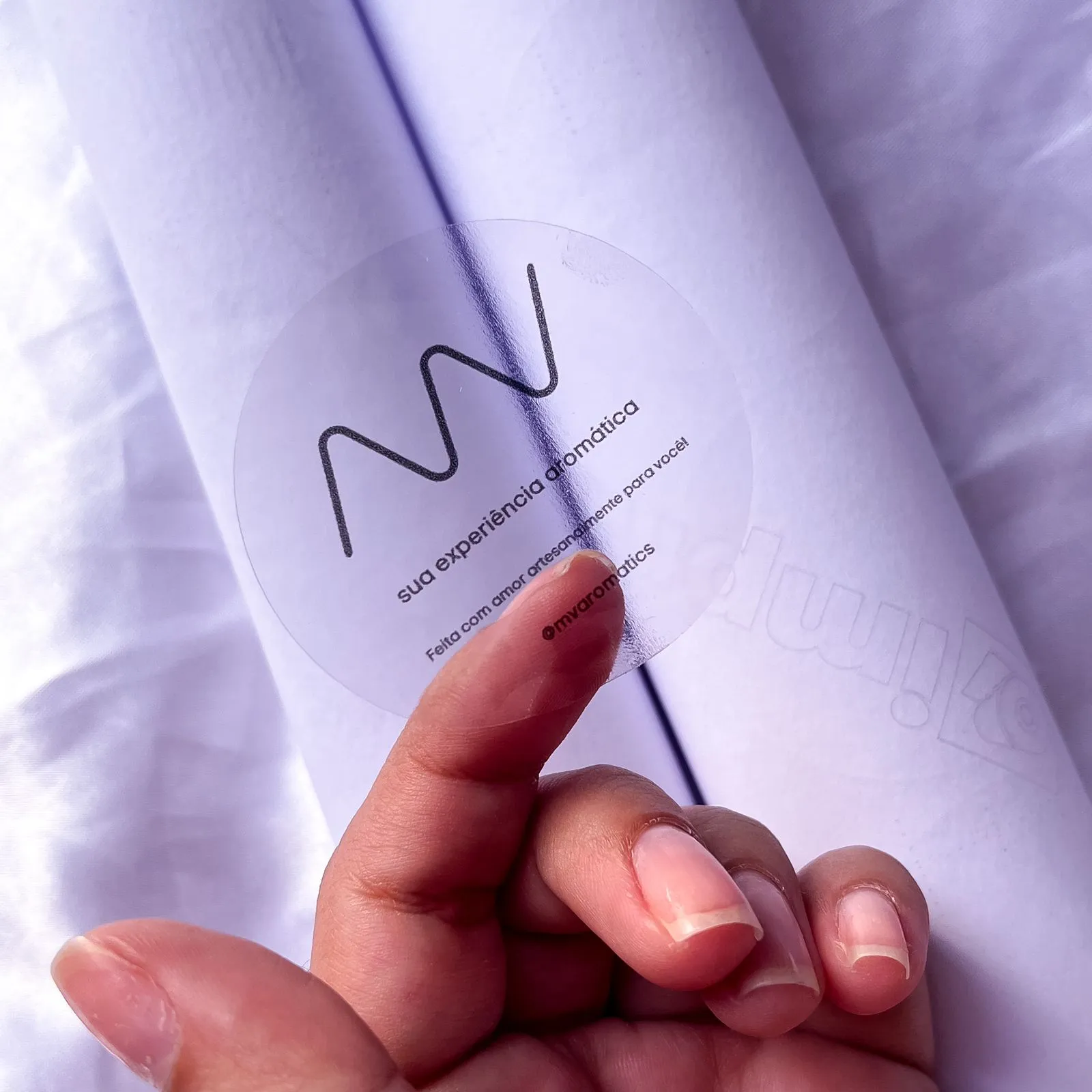 Adesivo Vinil Personalizado: Como Criar Designs Únicos para Sua Marca ou Evento